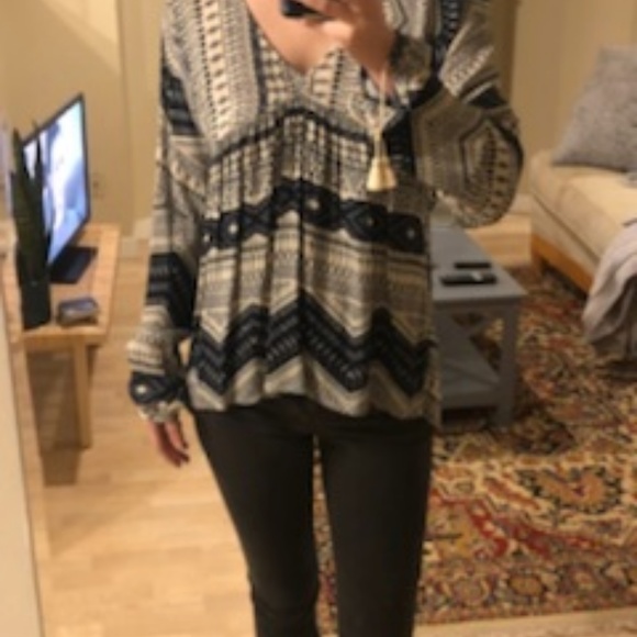 Lovestitch Boho Blouse - medium - Picture 2 of 2